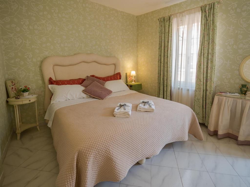 Levre de Cuppi room 2